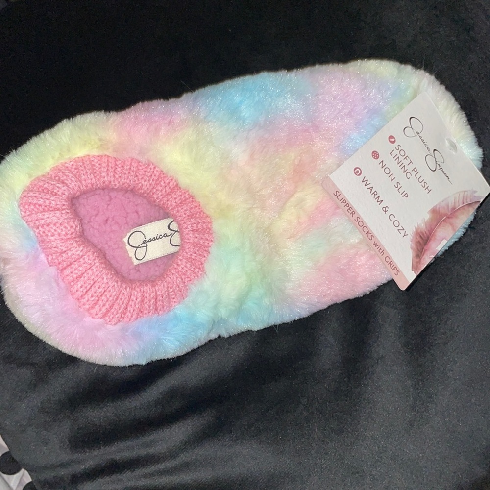 Jessica Simpson slipper socks with grips